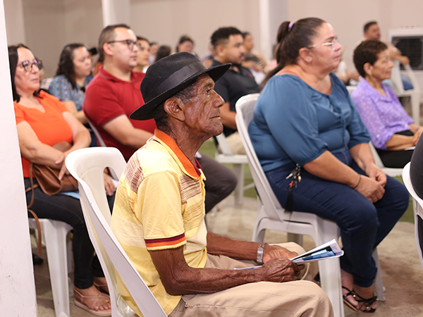 Major Sales realiza última Audiência Pública do Plano Diretor Municipal Participativo.